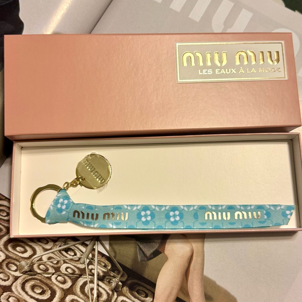 Miu Miu Les Eaux À La Mode Key Ring Bag Ring